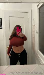 Mila Santos OnlyFans Photos 9 - Leaknudes