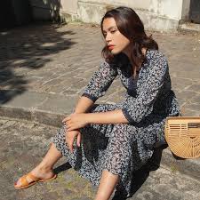 Omme Un Air De Provence La Robe Olive Est Disponible Sur L Eshop Koukaparis Summer Shoppingonlin Dresses Casual Dress Fashion
