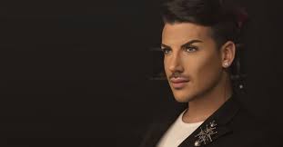 Sosyal medya fenomeni olan ve aynı zamanda dj'lik yapan kerimcan durmaz bugün sosyal medya. Kerimcan Durmaz Video Talking To Social Media Videos Reactions And Explanations Haberturk