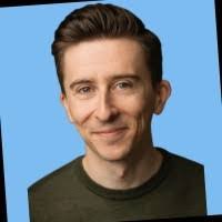 Mandy Lomax's Instagram, Twitter & Facebook