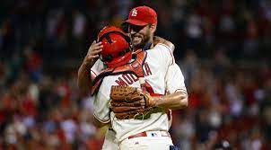 Find affordable health insurance plans from top carriers. Using Adam Wainwright S Contracts To Structure Yadier Molina S 2021 Offer The Cardinal Nation