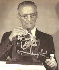 oz.Typewriter: Taking it Home, to the Place it Belongs