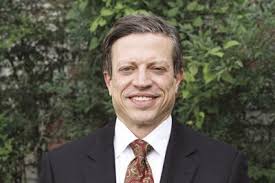 Franklin lawyer felt led to give back