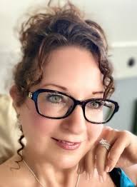 Interview — Artistcloseup.com