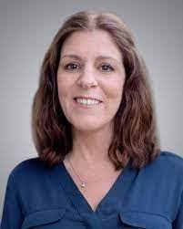 Deirdre Shaffer's Instagram, Twitter & Facebook