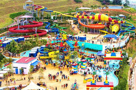 A' famosa water theme park 1.91 km. 13 Attractions From 13 States Of Malaysia