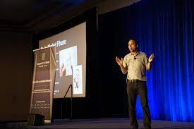 Every Entrepreneur Should Learn How To Be A Better Presenter