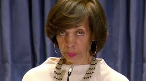 Feds conduct series of raids in widening investigation of Baltimore mayor