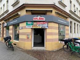 It is the fourth largest pizza delivery restaurant chain in the united states, with headquarters in jeffersontown, kentucky, a suburb of louisville. Papa John S Master Franchisee In Russia Expands To Germany Poland Franchise News Franchisetimes Com