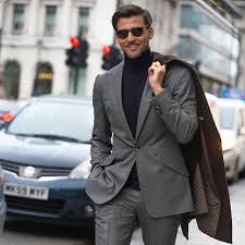 Comment Porter Le Col Roule Pour Hommes Avec Style Patricia Trepanier Image Style Styliste Pour Preppy Mens Fashion Turtleneck Outfit Men Mens Outfits