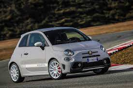We did not find results for: Abarth 595 Esseesse Reveals With Awesome Grey Paint And Carbon Spec Autoevolution