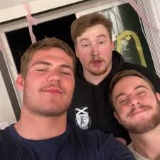 Aiden Leach (@AidenLeach1)