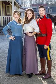 3 Reasons To Watch When Calls The Heart Western Style Outfits Gibson Girl Costume Collection