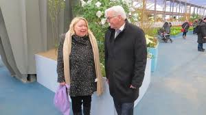 Militärische ehren zum amtsantritt von bundespräseident steinmeier im schloss bellevue. Iga Flieder Aus Oldenburg Gabot De