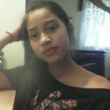 Leslie Gurrusquieta (@puppyliz243)