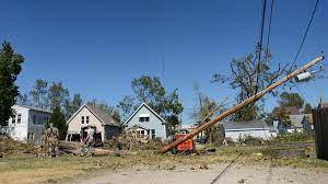 Iowans are still without power a week after powerful derecho storm left town 'like a battlefield'. The Derecho That Pummeled Iowa And Other Midwest States Nova Pbs