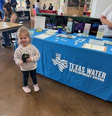 Our Carolinas team proudly sponsored the UNC Charlotte Green Tie Gala,  supporting student scholarships and the next generation of industry  leaders. Project Manager Frank DiPaolo shared, “It is an honor to work