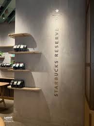 สตาร์บัคส์ใหญ่ที่สุดในเอเชียที่เซี่ยงไฮ้: คอกาแฟห้ามพลาด!