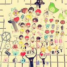 Buat kamu yang sudah bosan pakai wallpaper kartun lucu, gambar bts kartun berikut ini pasti bakal bikin layar hp semakin keren deh. Download 89 Gambar Kartun Bts Paling Bagus Gratis