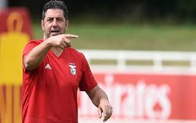 Seria um bom reforço para rui vitoria ate mesmo o chiquinho. A Bola Rui Vitoria Benfica Is An Aircraft Carrier Benfica
