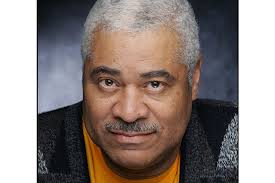 Charles Dumas '75 speaks with students about life of activism