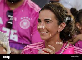 Thomas muller and lisa muller Banque de photographies et d'images à haute  résolution