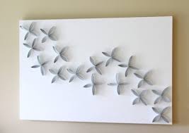 If you have a modern taste, your home interior elements must be filled with modern flair and the decorations are no exception. Diy Modern Wall Decorations Of Toilet Paper Rolls Shelterness