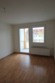 Kleine gepflegte wohnanlage in unmittelbarer uninähe. 2 Zimmer Wohnung Zu Vermieten Puschkinweg 4 06406 Bernburg Bernburg Saale Mapio Net