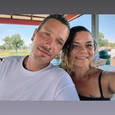 How to get help with gas and food for a family in need in Sacramento?