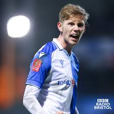 BBC Sport Bristol على X: "✍️ Bristol Rovers confirm the arrival of  Blackburn Rovers midfielder Jake Garrett