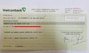 Hướng dẫn cách viết séc Vietcombank rút tiền mặt 2023 - VNEP