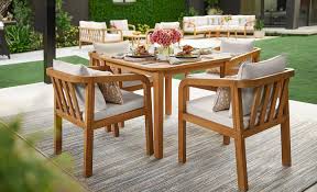  Patio Furniture: Pilihan Ideal untuk Mempercantik Area Luar Rumah