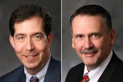 2 broker teams leave Equis for Staubach