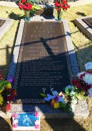 Gladys presley's burial site in 'meditation garden' at graceland, home of the late elvis presley in memphis, tennessee on october 3, 2016. Elvis Presley Presley The King S Family Speak Out On Disrespectful Graceland Graveyard Music Entertainment Express Co Uk