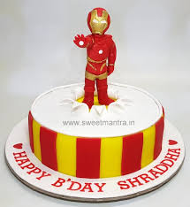 Easy cake decorating with fondant & buttercream for every occasion hi! Iron Man Theme Fondant Cake For Girlfriends Birthday Cakesdecor