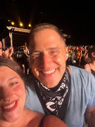 Meeting Khruangbin at Electric Forest festival