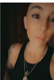 Alissa Lane's Instagram, Twitter & Facebook