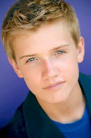 Caramelitos Varoniles Jr.: Unknown Hottie (JR): Kyle Dietz