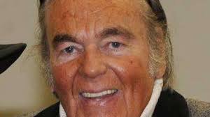 Erstes Geschäft mit Max Grundig gemacht“