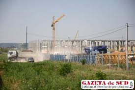 Mercur center, electroputere parc, aliss shopping city, centrul comercial bănie si centrul comercial oltenia sucpi, iar din cate stiu eu, cel mai mare este electroputere parc. Mall Uri Made In Craiova Gazeta De Sud