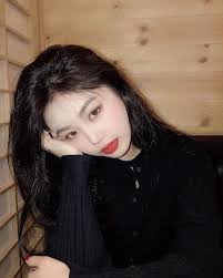 서수진 ／ 徐穗珍 seo soo jin 1998年3月9日 （ 23歲） 韩国 京畿道 華城市: ë§žì•„ ìš°ë¦¬ë°˜ì— ì„œìˆ˜ì§„ ì†ë¯¼ìˆ˜í•˜ë˜ ì•  ìžˆì—‡ì–´ ê·¼ë° ë„¤ì´íŠ¸íŒ