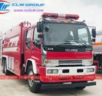 ISUZU FVZ 3000 gallon fire tanker