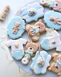 Moonika S Cookies Su Instagram New Teddy Bear Baby Shower Themed Cookies Royalicingcookies Baby Boy Cookies Baby Bear Baby Shower Baby Shower Cupcakes