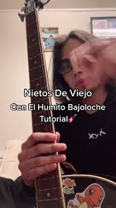 Guitar Tutorial: Con El Humito Bajoloche for Beginners