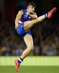 Everyday Is Leg Day When You Re This Fab Rugby Men Hot Rugby Players Rugby Boys