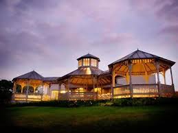 Pin By Nikki Lee On My Sister Is Getting Married Time To Plan Virginia Wedding Venues Garden Wedding Venue Botanical Gardens Wedding