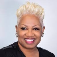 Renee Spann's Instagram, Twitter & Facebook