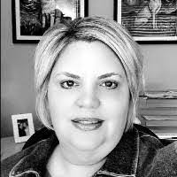 Donna Troxler's Instagram, Twitter & Facebook