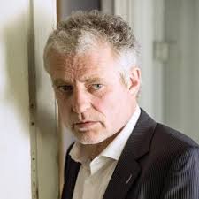 Love me) is a 2005 biographical novel by luc maddelein and leen van den berg , inspired by deckers' personal diaries and correspondence. Soeur Sourire Die Singende Nonne Fernsehserien De
