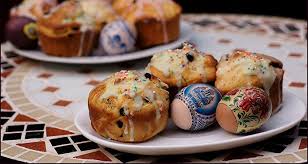 Pastele este una dintre cele mai importante sărbători creștine care comemorează învierea lui iisus hristos, fiul lui dumnezeu în religiile creștine. Cand Vom SÄƒrbÄƒtori PaÈ™tele In 2019